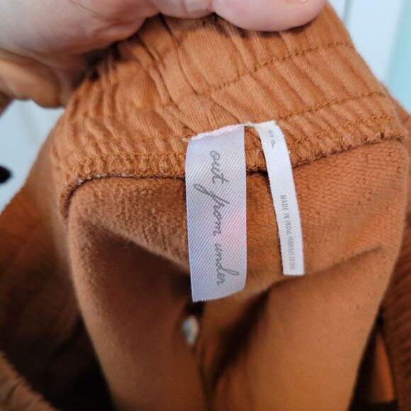 Urban Outfitters Out From Under Ellie Sweatshort Shorts Size Small Tan - Picture 4 of 7
